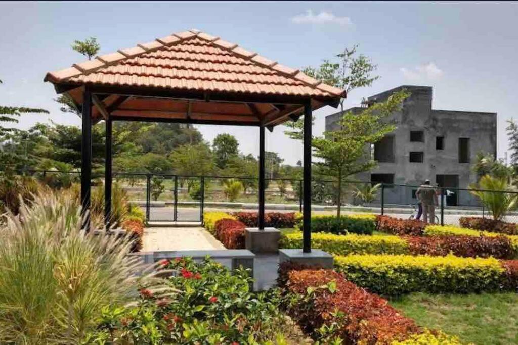 A Glass Haven , Nandi Hills Nandigunda Luaran gambar