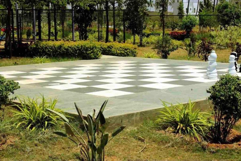 A Glass Haven , Nandi Hills Nandigunda Luaran gambar